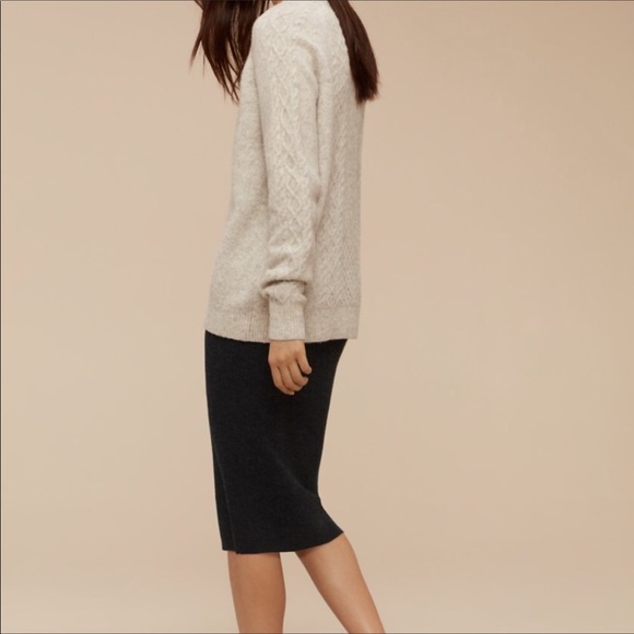 Aritzia Community Fonhill Skirt - new condition! - Picture 8 of 8